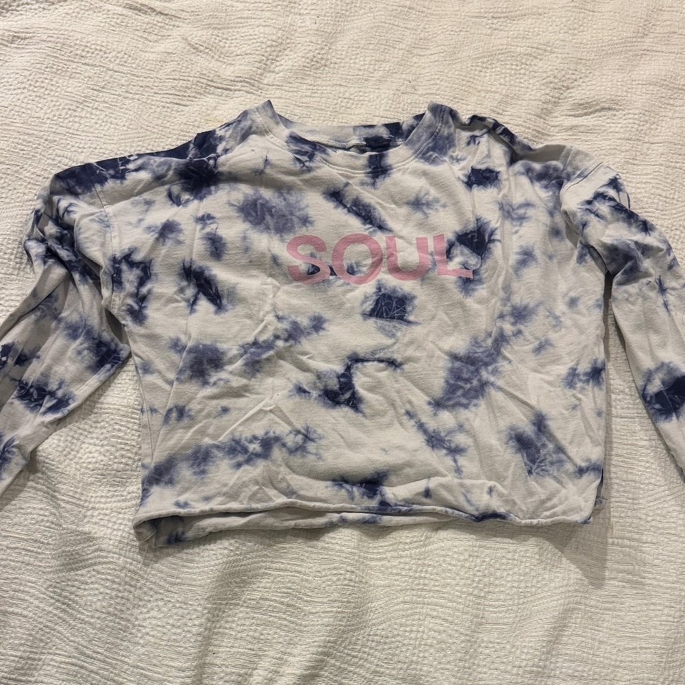 SoulCycle Blue and White Tie-Dye Crop Top